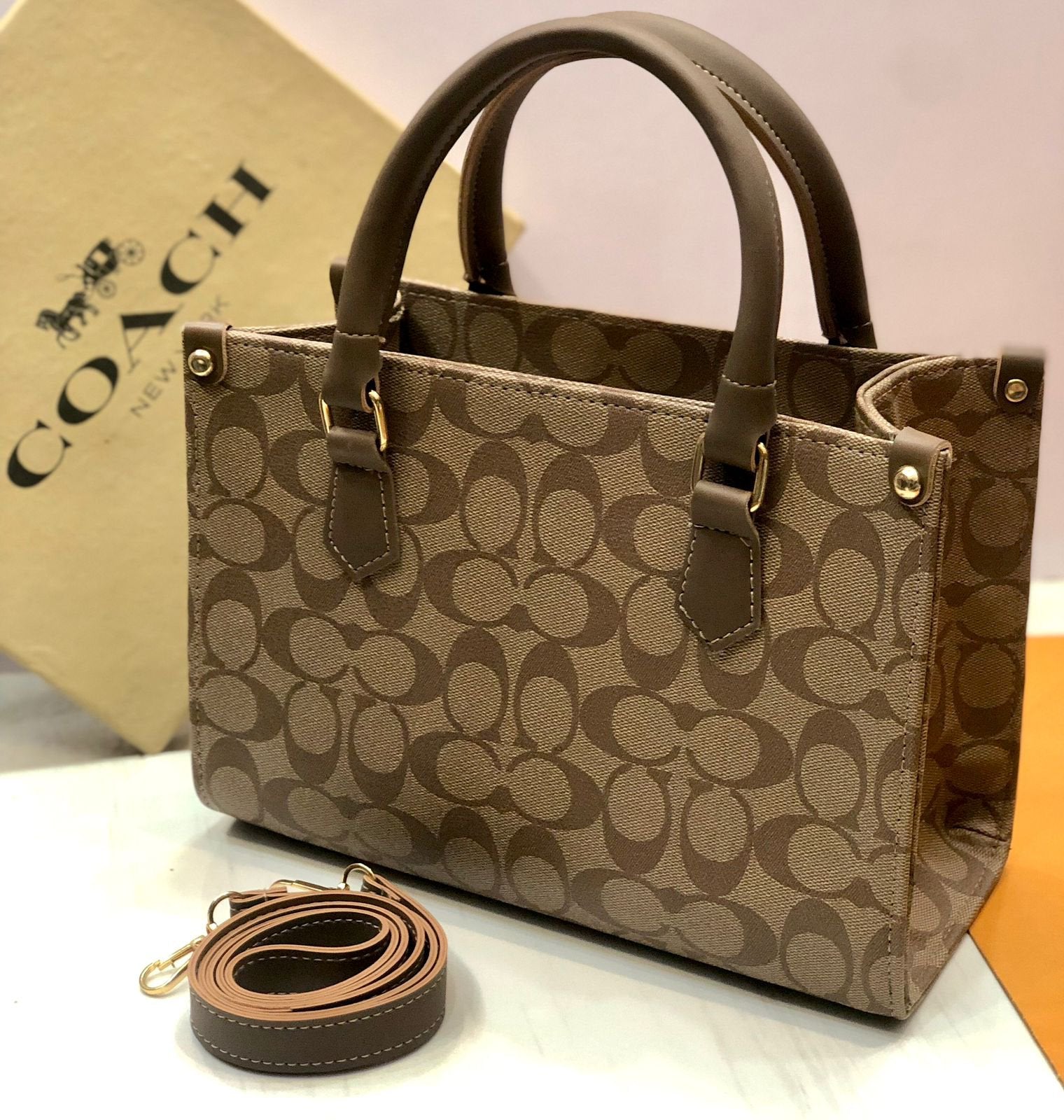 New Arrival Coach Womens Handbag With Long Belt &amp; Dustbag