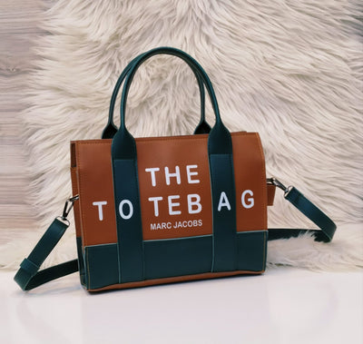 MARC JACOBS
THE TOTE BAG
Handbag PU leather with Long Belt