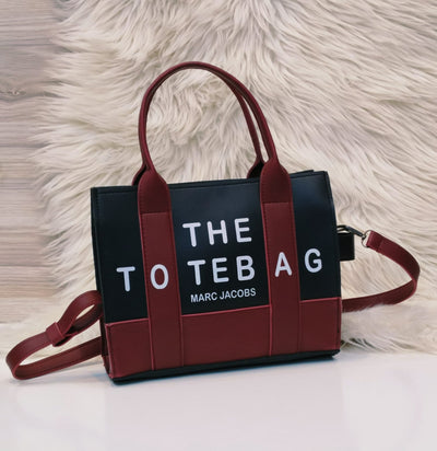 MARC JACOBS
THE TOTE BAG
Handbag PU leather with Long Belt