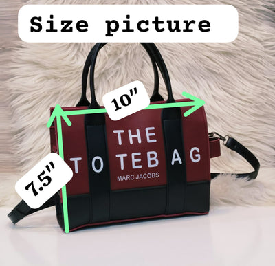 MARC JACOBS
THE TOTE BAG
Handbag PU leather with Long Belt