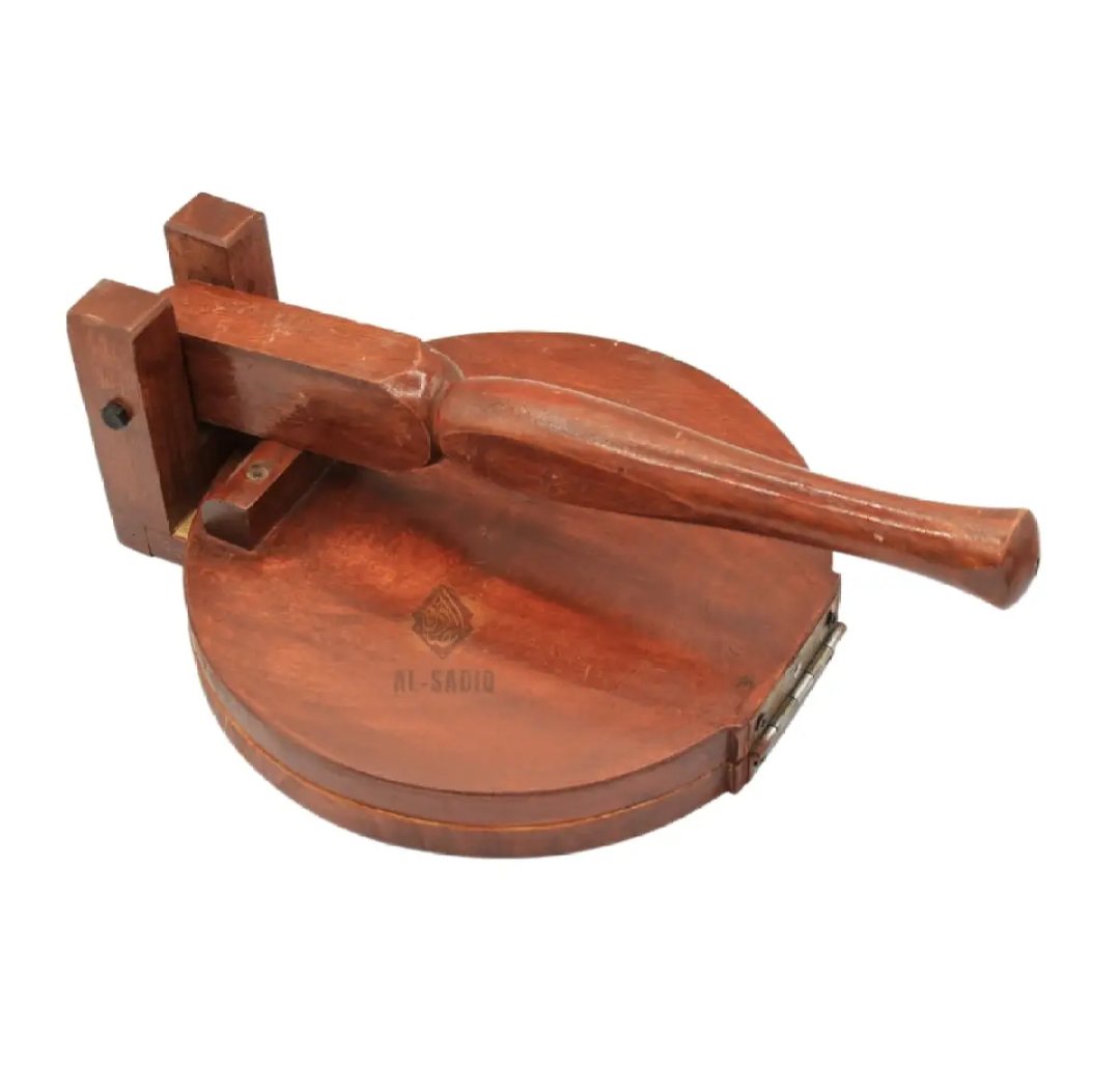 Handcrafted Wooden Roti Maker - Elevate Your Culinary Experience with an Authentic Chapati Press for Perfect Rotis - Master the Art of Roti Making with Precision and Flair - Premium Quality Wood Crafted Roti Roller for Irresistible Homemade Delights
