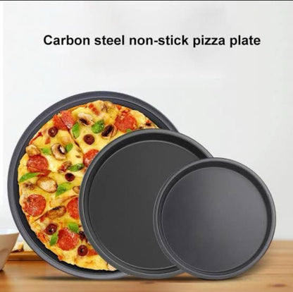 Pizza Pan 3 Pack Round Pizza Board Carbon Steel Pizza Baking Pan Non-Stick Cake Pizza Crisper Server Tray Stand Pizza Stones Tools for Home Kitchen Oven Restaurant Bakeware Pizza Pan Sets (23,26 and 29cm)