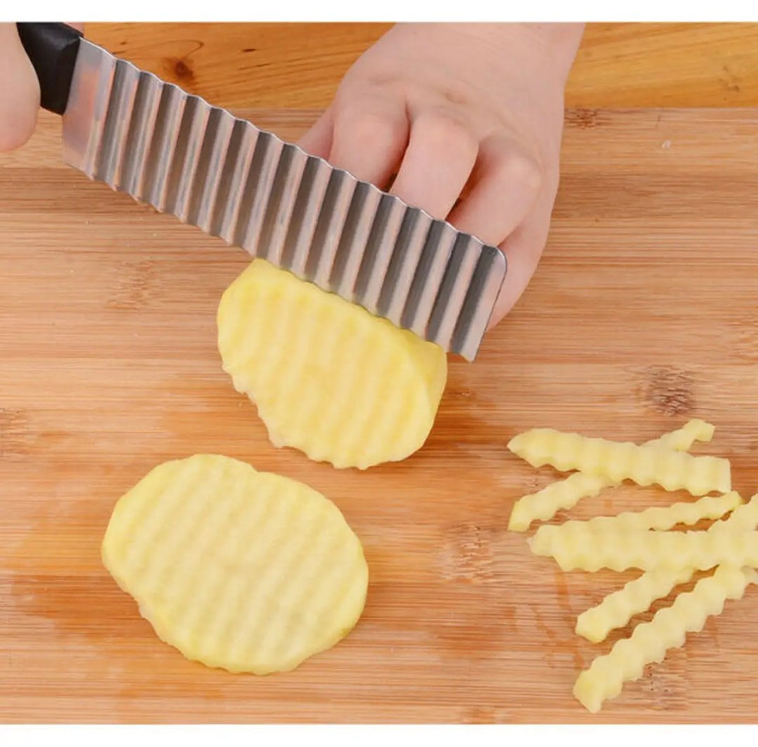 Crinkle Fries Cutter Knife with Handle Potato Stainless steel Multifunctional Wavy Edged Chopper Slicer Vegetable Fruit Potato Cutter Knife, Crinkle Choppers Chopping Knife with Wavy Blade Tool Stainless Steel Potato French fry slicer cutter
