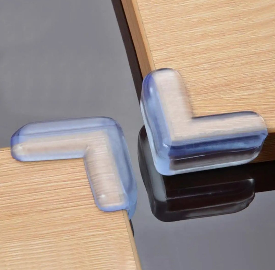 pack of 4 Table Corner Protectors - Child Safety Silicon Corner Guards (L Shape)