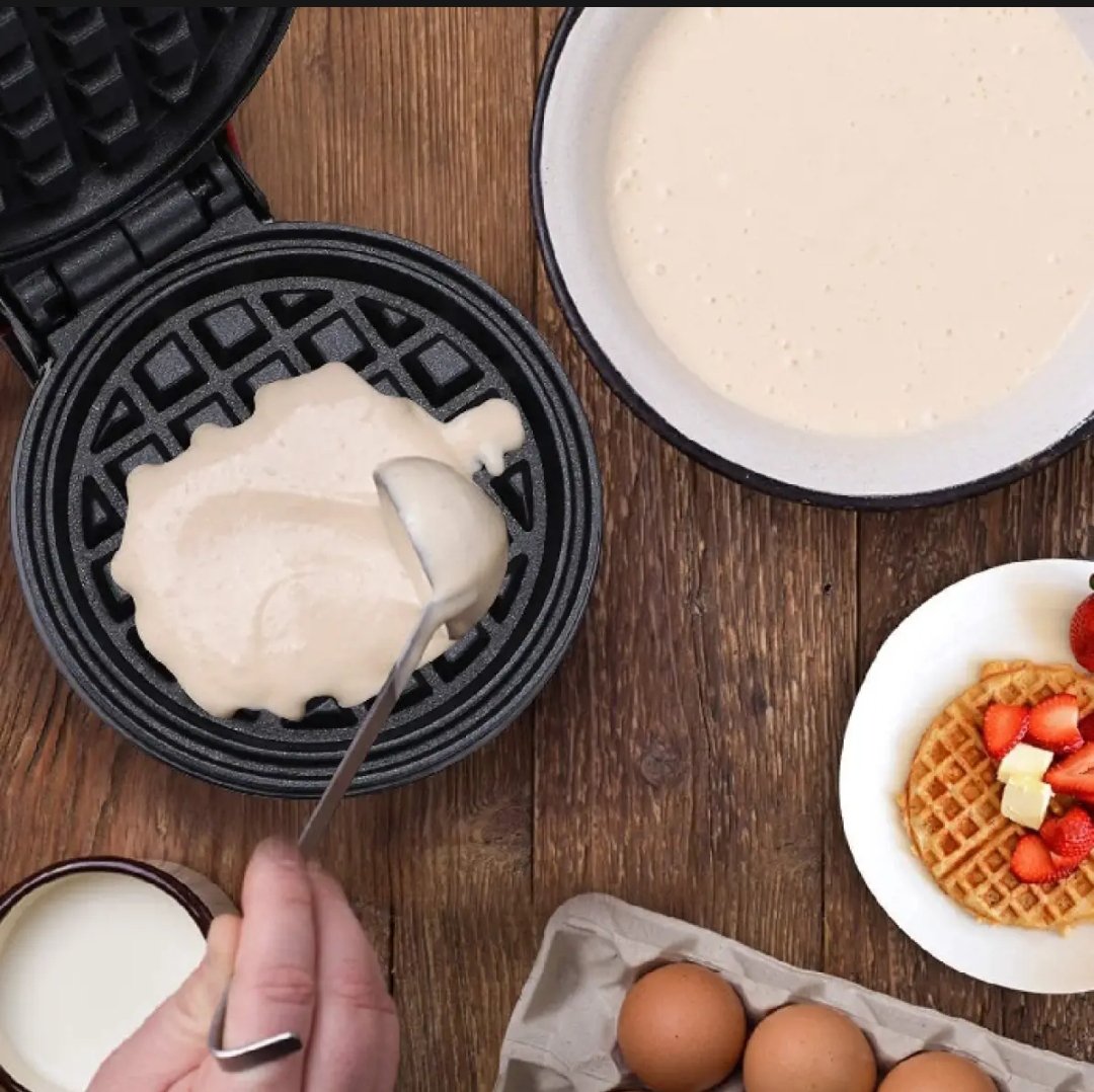 Mini Non-Stick Waffles Maker, Portable Electric Waffle Iron Machine